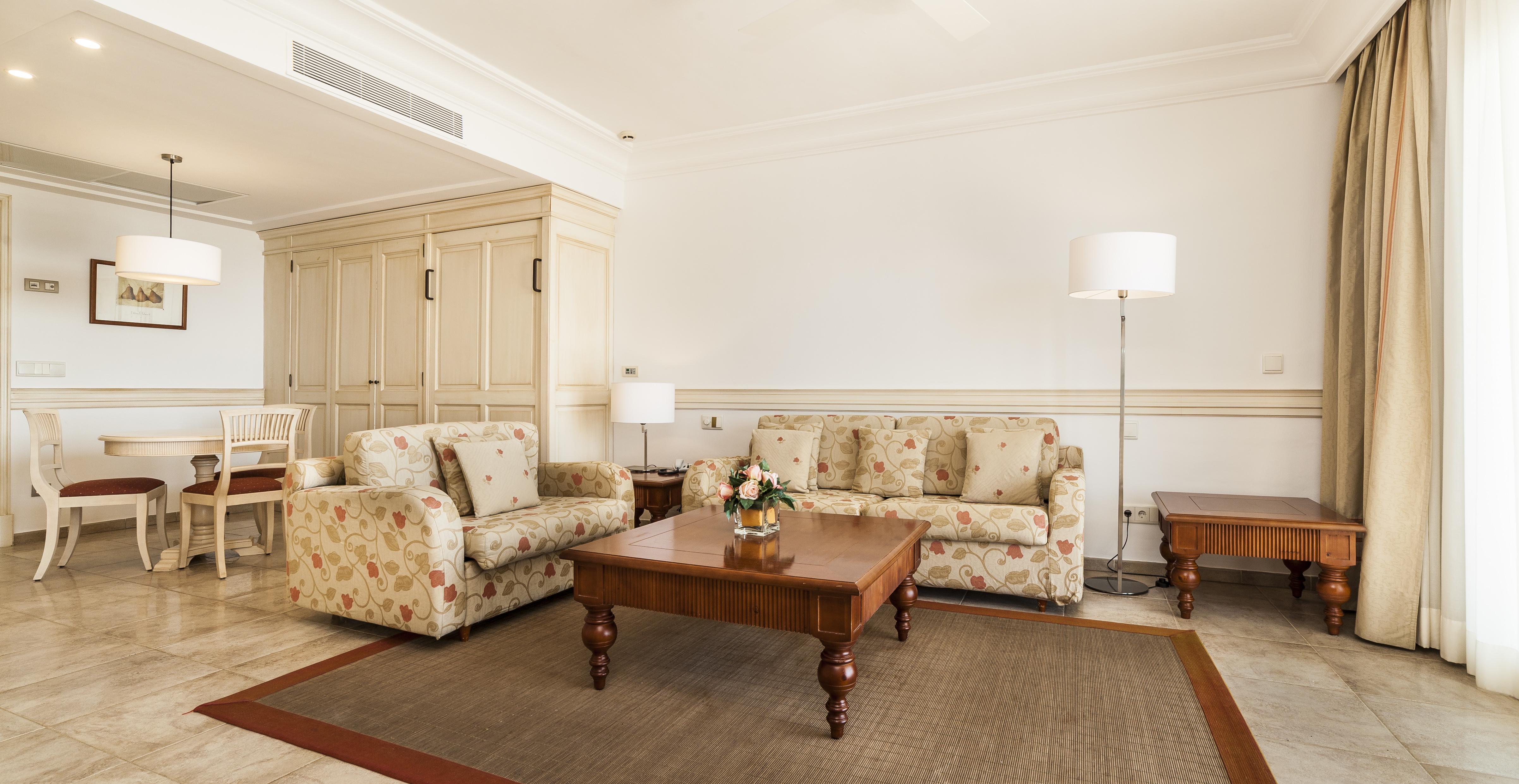 Insotel Punta Prima Prestige Suites&spa Punta Prima (Menorca)