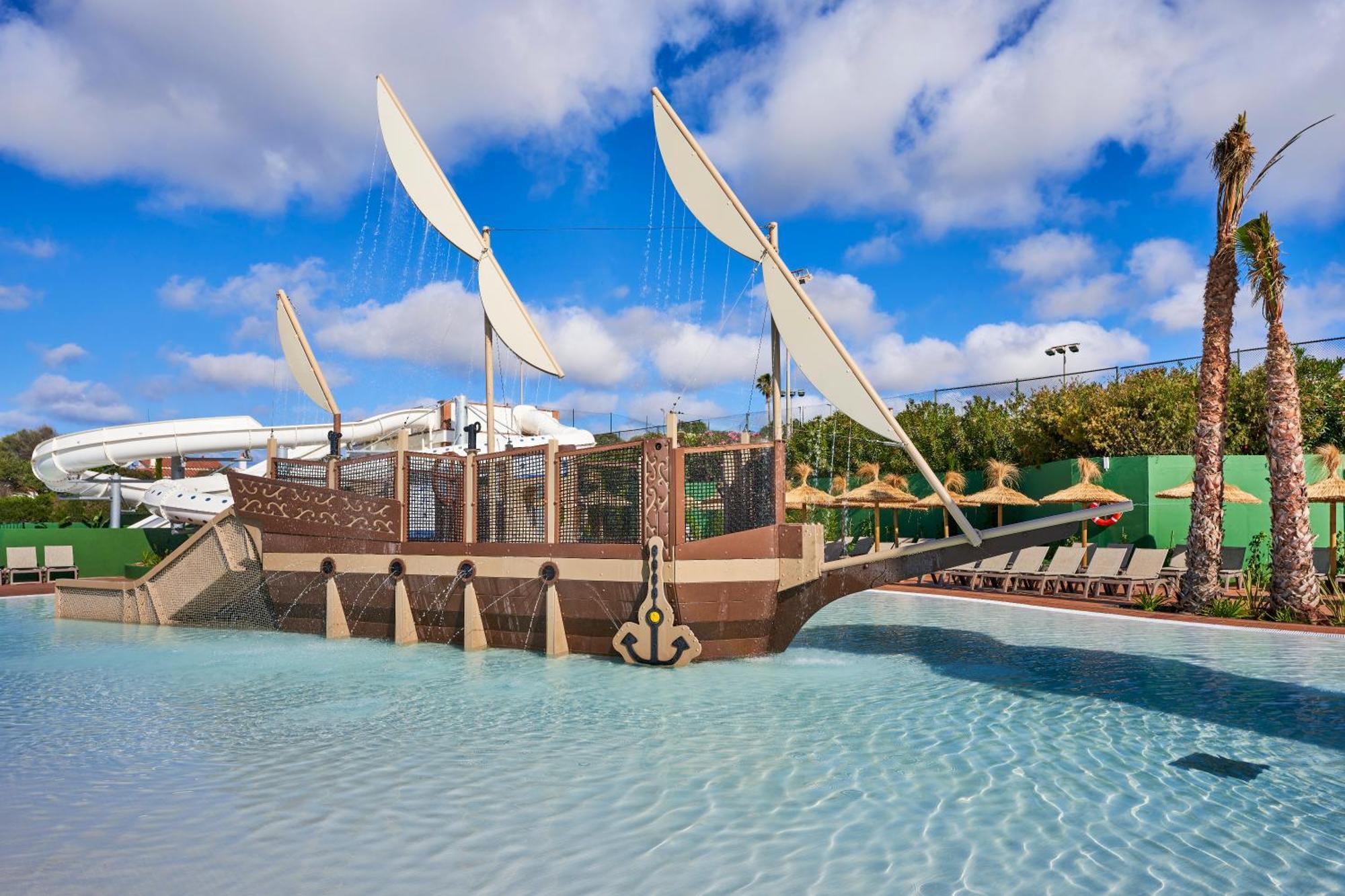 Insotel Punta Prima Prestige Suites&spa Aparthotel 5*